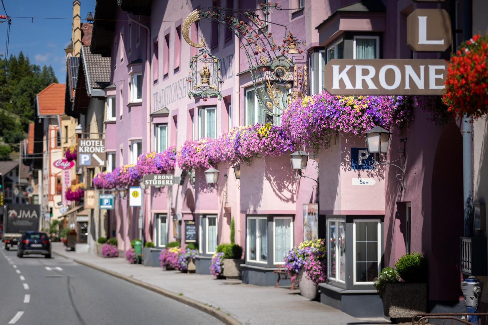 Hotel Krone Матрей ам Бренер Екстериор снимка